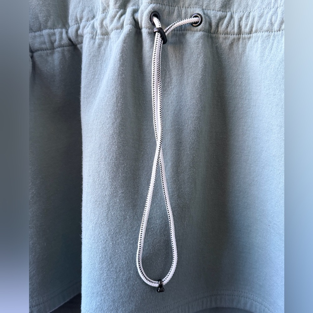 Varley Sage Green Pullover Medium - image 7